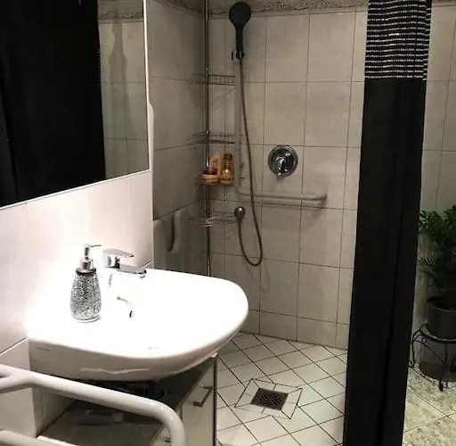 Апартаменты „la Casa De Papel“ / Behindertengerecht Лейпциг