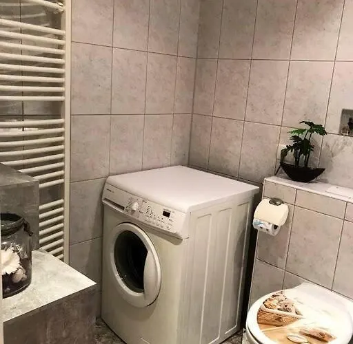 „la Casa De Papel“ / Behindertengerecht * 莱比锡